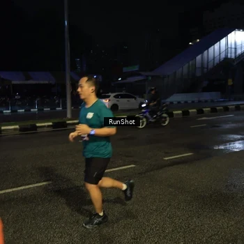 Runner Photo 7897015