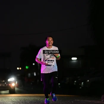 Runner Photo 7897019