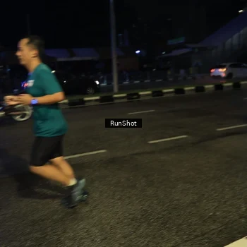 Runner Photo 7897028