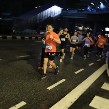 Runner Photo 7897032