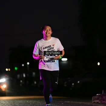 Runner Photo 7897037
