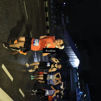 Runner Photo 7897039