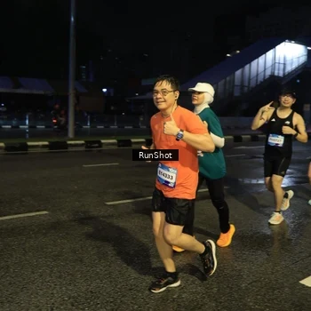 Runner Photo 7897047