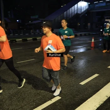 Runner Photo 7897050