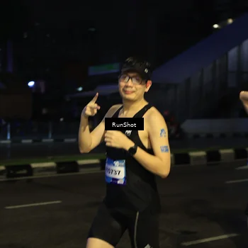 Runner Photo 7897058