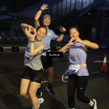 Runner Photo 7897071