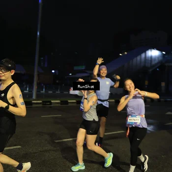 Runner Photo 7897076