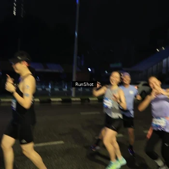 Runner Photo 7897082