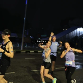 Runner Photo 7897086