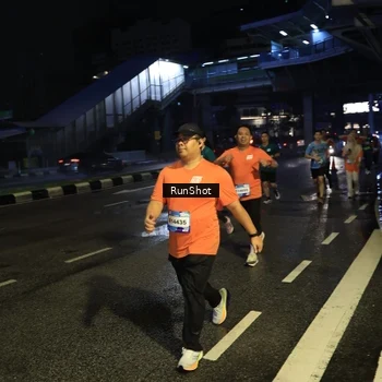 Runner Photo 7897151