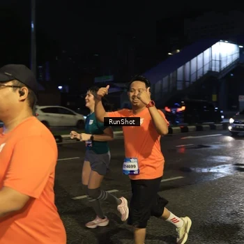 Runner Photo 7897180