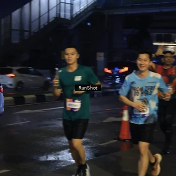 Runner Photo 7897191