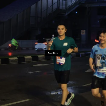 Runner Photo 7897199