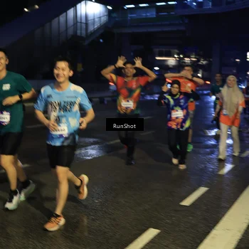 Runner Photo 7897203