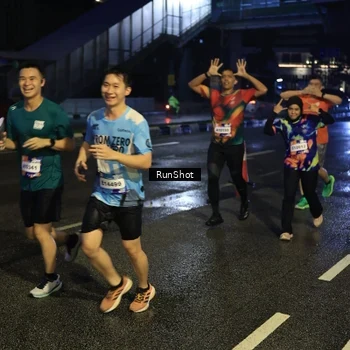 Runner Photo 7897210