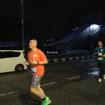 Runner Photo 7897251