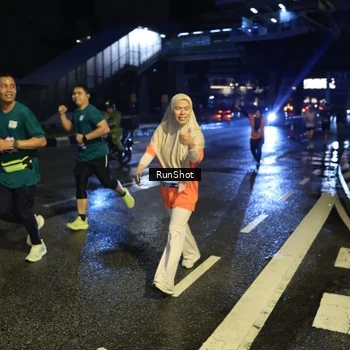 Runner Photo 7897269
