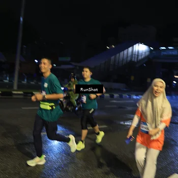Runner Photo 7897273