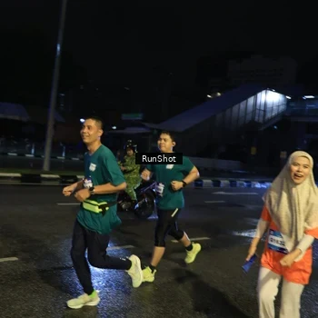 Runner Photo 7897279