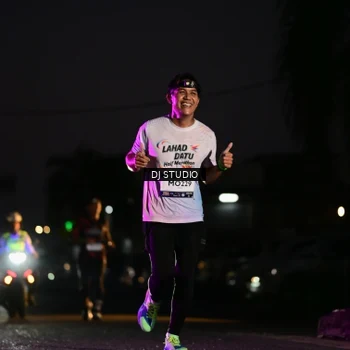 Runner Photo 7897332