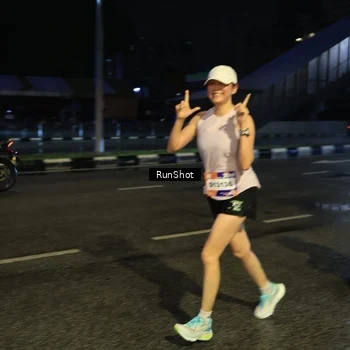 Runner Photo 7897369