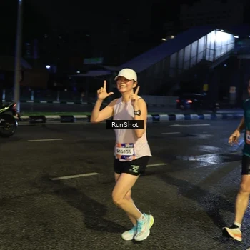 Runner Photo 7897370