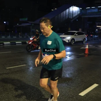 Runner Photo 7897382