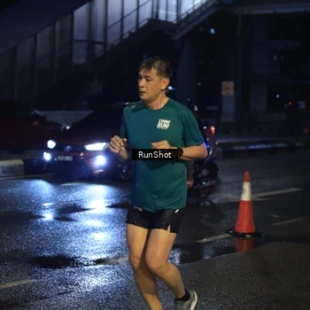 Runner Photo 7897399