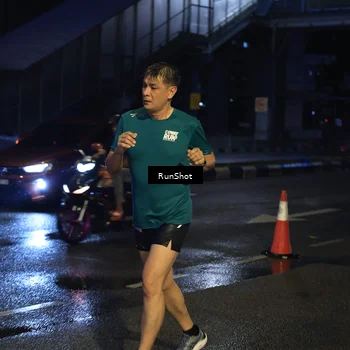 Runner Photo 7897401