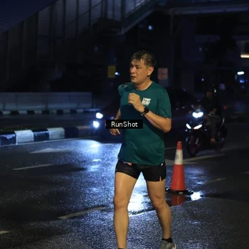 Runner Photo 7897409