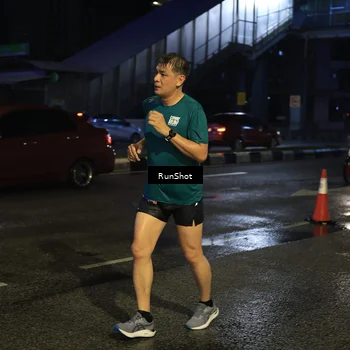 Runner Photo 7897415
