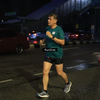 Runner Photo 7897416