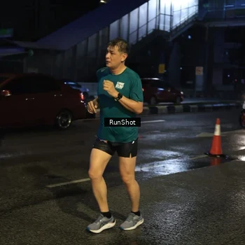 Runner Photo 7897417