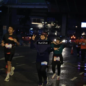 Runner Photo 7897432