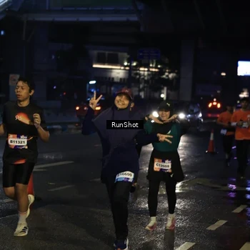 Runner Photo 7897435