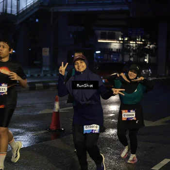 Runner Photo 7897446