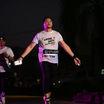 Runner Photo 7897492