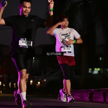 Runner Photo 7897636
