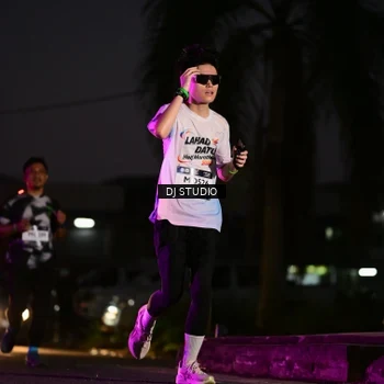 Runner Photo 7897675