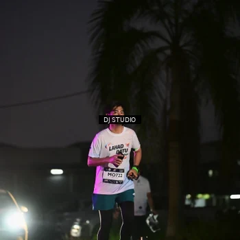 Runner Photo 7897703