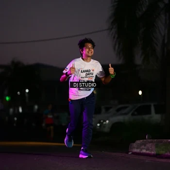 Runner Photo 7897777