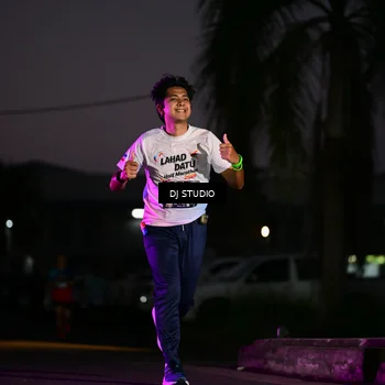 Runner Photo 7897779