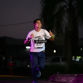 Runner Photo 7897780