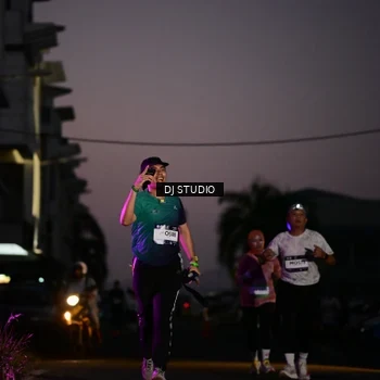Runner Photo 7897851