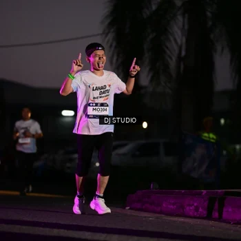 Runner Photo 7897903