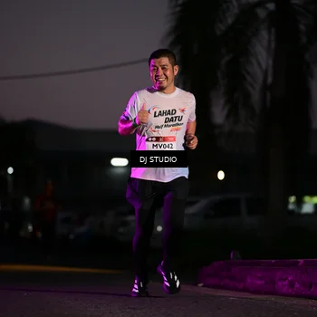 Runner Photo 7897921