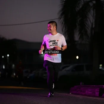 Runner Photo 7897923