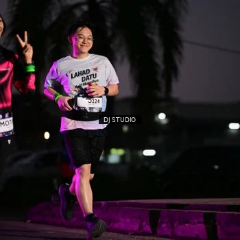 Runner Photo 7897973