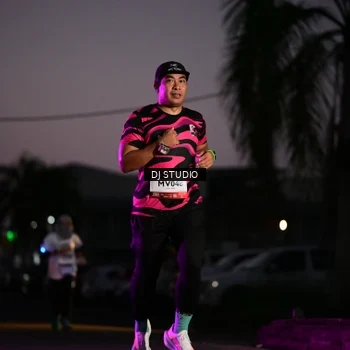 Runner Photo 7897986