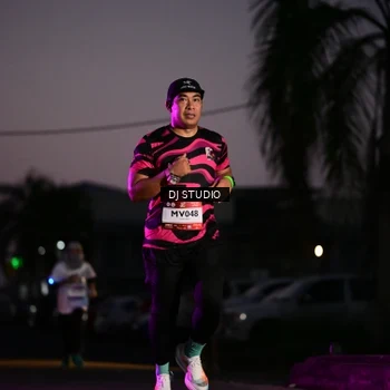 Runner Photo 7897987